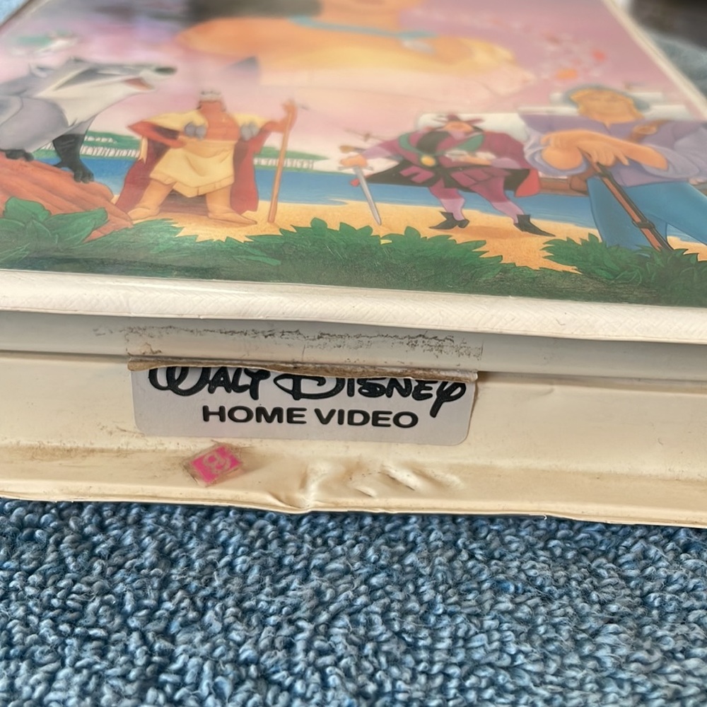 Walt Disney Pocahontas VHS - Picture 10 of 10